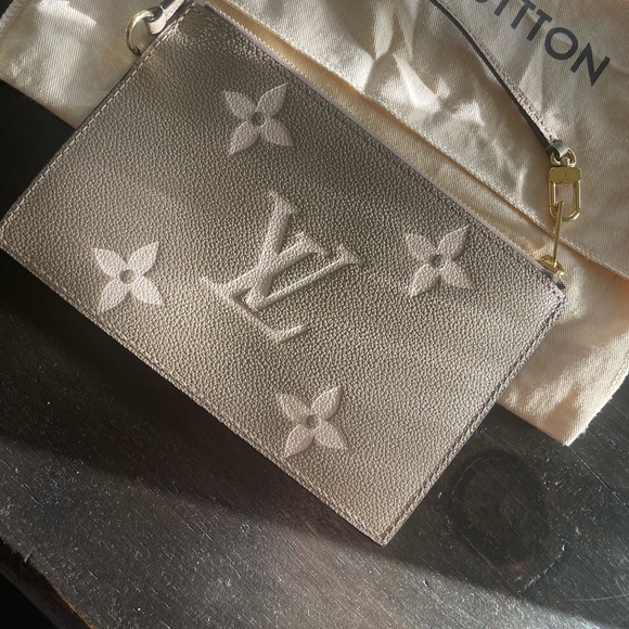 Louis Vuitton Wristlet - Picture 2 of 5